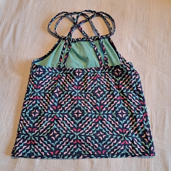 Vineyard Vines girls size XL Whale Tail designed swim top EUC - Picture 3 of 4